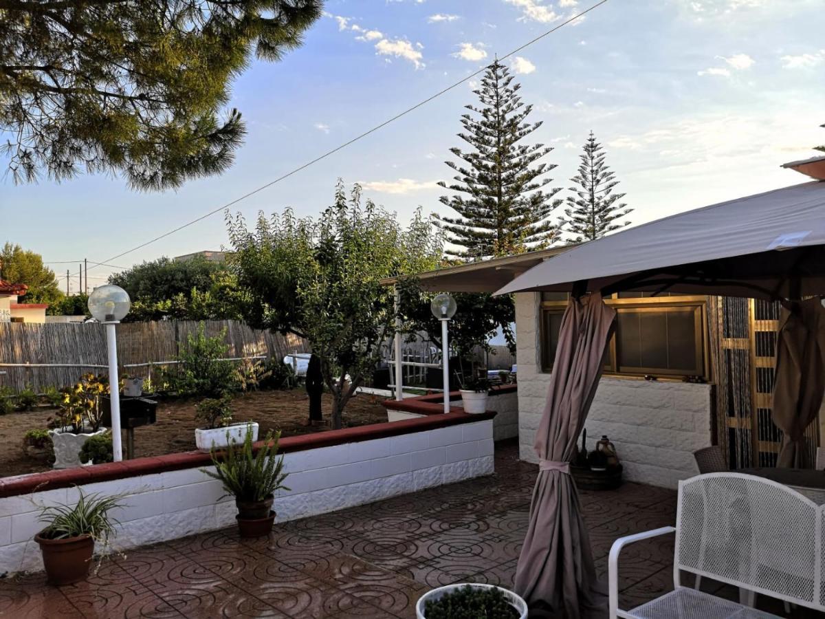 Villa Mina Con Vasca Idromassaggio Taranto Bagian luar foto